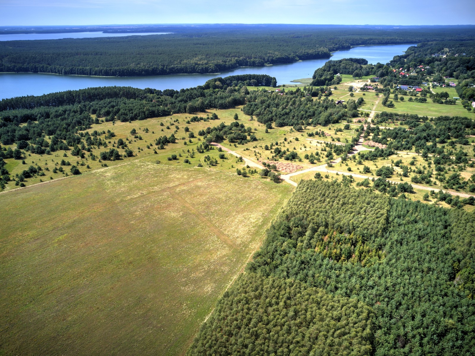 Działka rekreacyjna blisko Jeziora Dołgie, gmina Biały Bór