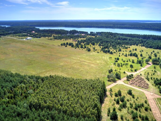 Działki rekreacyjne nad jeziorem Dołgie
