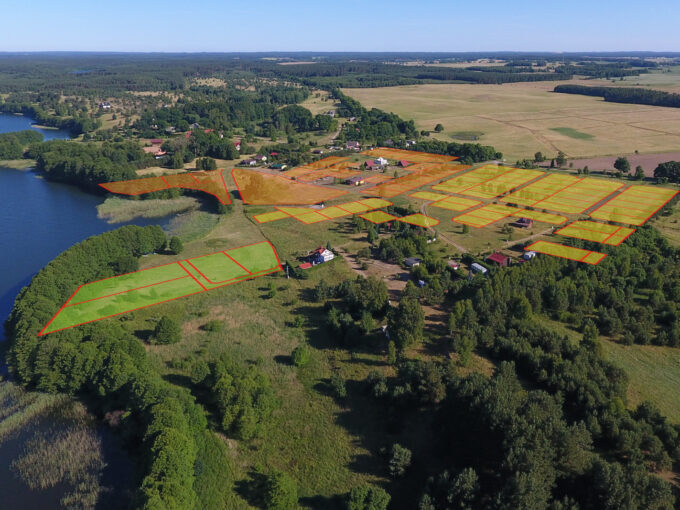 Działki budowlane z dostępem do jeziora Dołgie