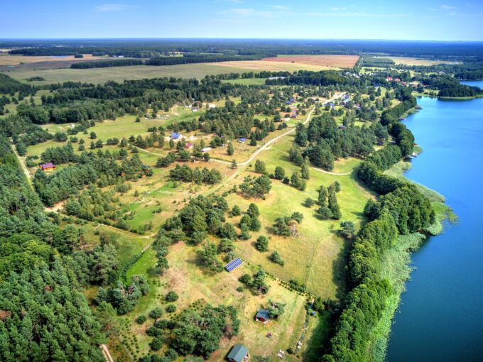 Działki budowlane nad jeziorem Dołgie